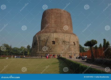 Ancient Dhamekh Stupa in Sarnath,India Stock Photo - Image of dharma, architecture: 5491992