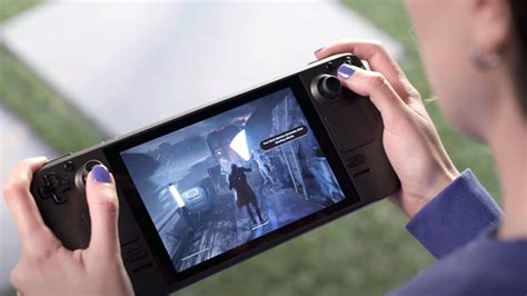 Steam Deck’s first ad proclaims it “the most powerful gaming handheld in the world” | PCGamesN