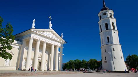 Vilnius Cathedral in Vilnius Old Town | Expedia