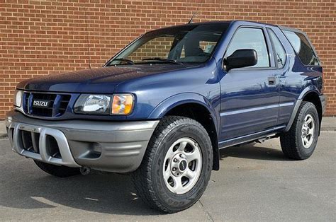 2002 Isuzu Rodeo Sport - Information and photos - MOMENTcar