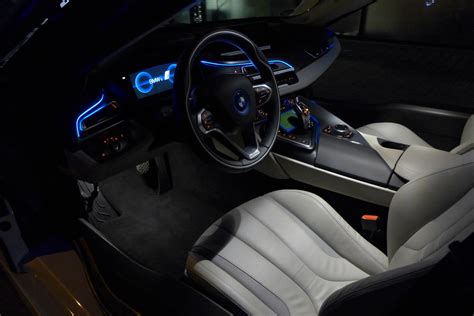 Photo Gallery: BMW i8 Interior at Night - autoevolution