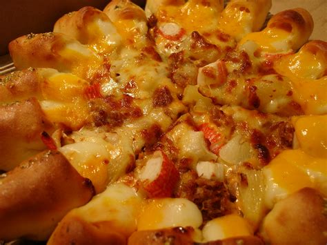 Pizza Hut Cheesy Bites | Pizza Hut Malaysia's current promot… | Flickr