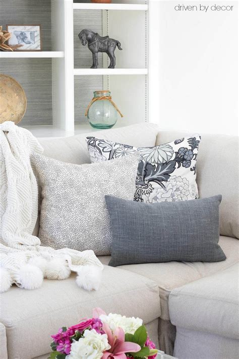 Great arrangement of pillows for the corner of a sectional Throw ...