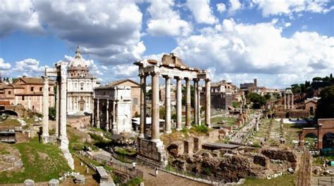 Roman Forum, The Debris Collection of Ancient Buildings in Rome - Traveldigg.com