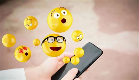 Top 25 Best Emoji Apps for Android | CodeForGeek