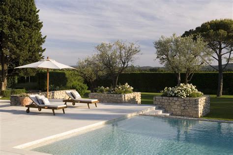 The Best Pool Design Ideas for Your Backyard | Martha Stewart