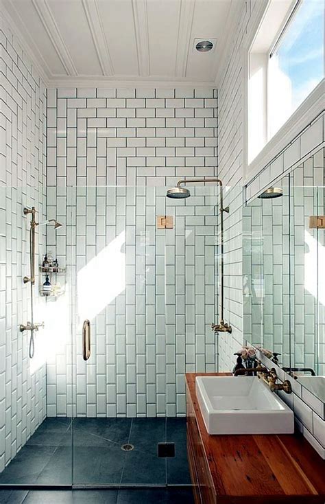 Small bathroom tile – bright tiles make your bathroom appear larger ...