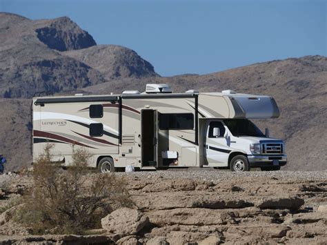 7 Amazing Class C Motorhomes With Bunk Beds for Families