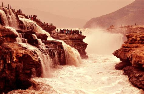 Hukou Waterfall - Largest Yellow Waterfall in the World | Useful Travel ...