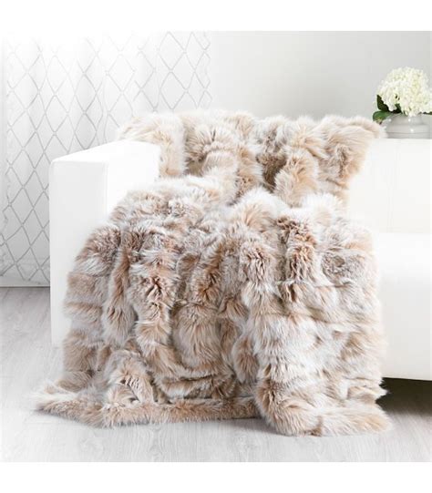 Real Fur Blankets & Fur Throws: FurSource.com