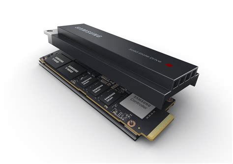 Samsung Begins Mass Production of Data Center SSD Customized for Hyperscale Environments