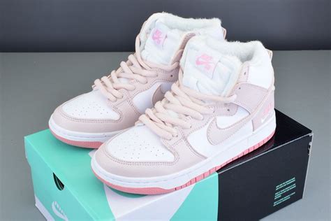 Nike Dunk SB High Pro Pink White Winterized In Women’s Size - FavSole.com