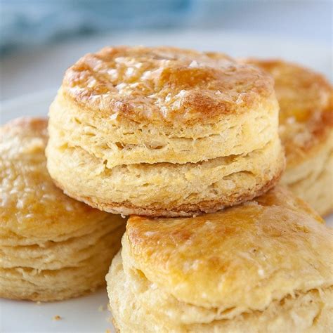 Easy Flaky Buttermilk Biscuits (With Video) – Sugar Geek Show