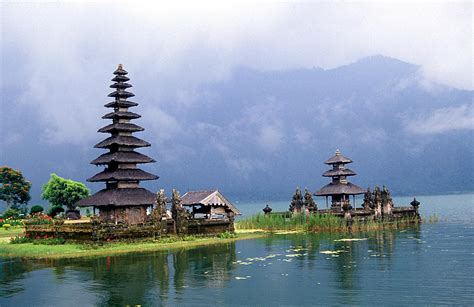 10 tempat wisata favorit di bali - Charisya Tour & Travel