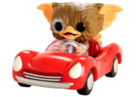 Funko Pop! Rides Gremlins Gizmo In Red Car - GeekAlerts