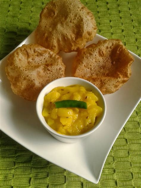 Recipe Of Puri Bhaji | How To Make Poori Bhaji - VegRecipeWorld