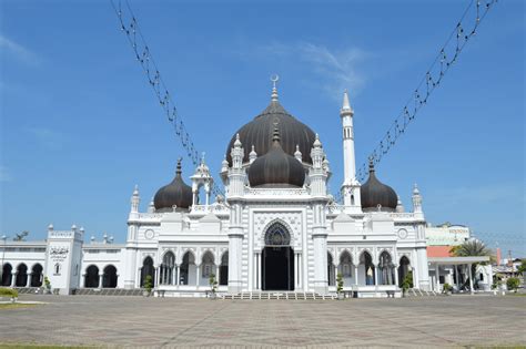 945 Gambar Masjid Cantik Di Malaysia Pictures - MyWeb