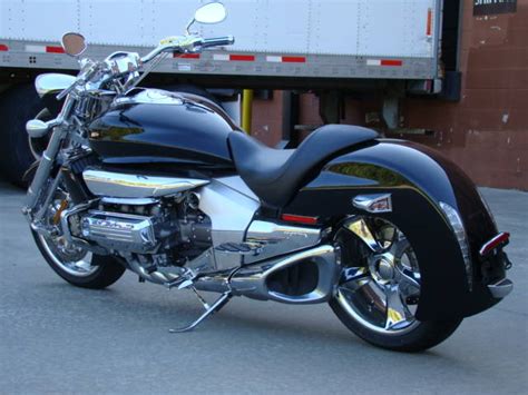 2004 Honda Valkyrie RUNE specs, Engine size 1800cm3