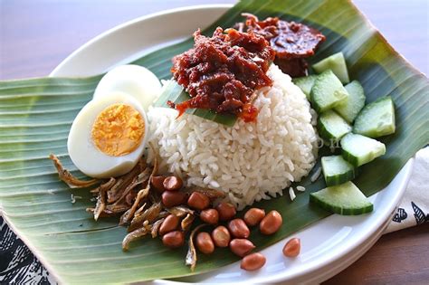 Nasi Lemak With Dried Anchovies Sambal (Sambal Ikan Bilis)