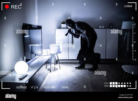 Cctv footage of robbery hi-res stock photography and images - Alamy