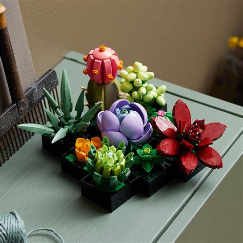 These Lego Plants Are The Perfect Addition To Your Home If You’ve Been ...