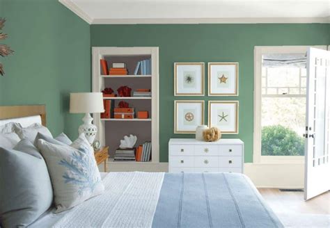 25 of the Best Green Paint Color Options for Guest Bedrooms - Home Stratosphere