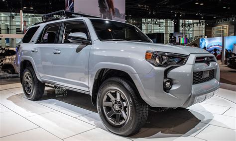 11 Must-Have Interior, Performance & Tech Features | 6th Gen 4Runner