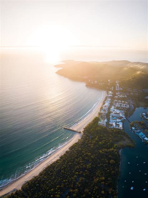 Noosa Main Beach Sunrise - Dave Wilcock Photography