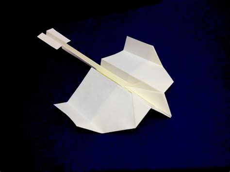 Paper plane - Flying model origami. Paper Airplane that Flies