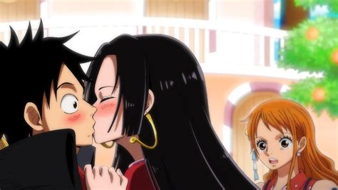 One Piece Luffy And Nami Kiss