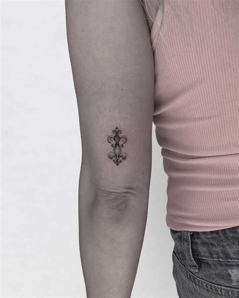 Keyhole tattoo by Oscar Jesus - Tattoogrid.net