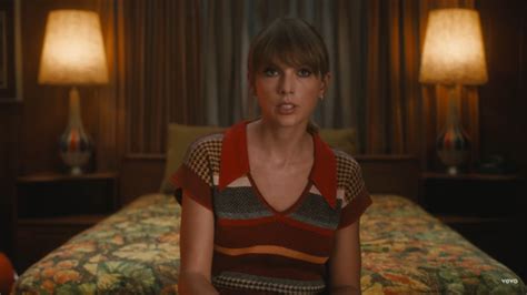 Taylor Swift YouTube Shorts #TSAntiHeroChallenge for 'Midnights' Video ...