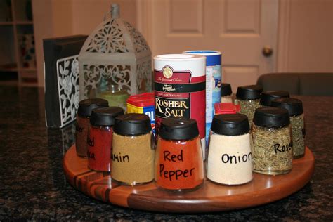 How to Organize and Store Dried Herbs and Spices - MasterChomp