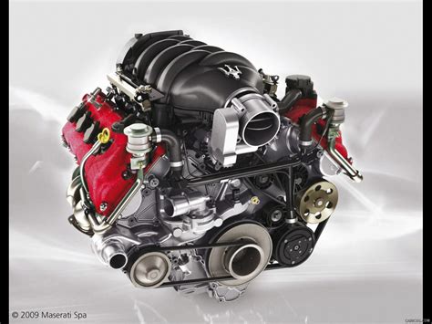 Maserati GranTurismo S Automatic (2010) - Engine | Caricos