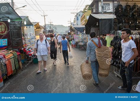 Hua Hin night market editorial stock image. Image of cooking - 49442834