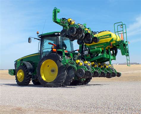 Featured Product: Orthman Introduces Performance-Stacked 2015 DR Series Planters | Farm Equipment