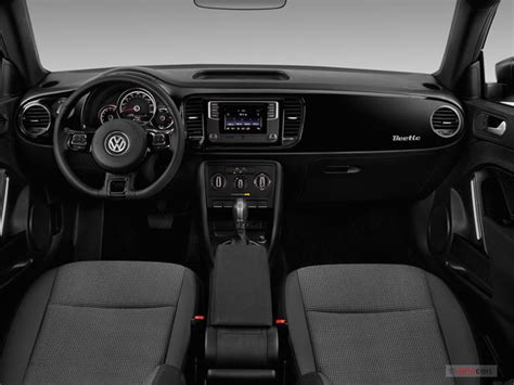 2019 Volkswagen Beetle: 117 Interior Photos | U.S. News & World Report