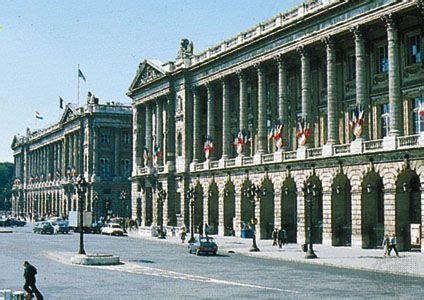 Place de la Concorde | Obelisk, Geography, History, Map, & Facts ...