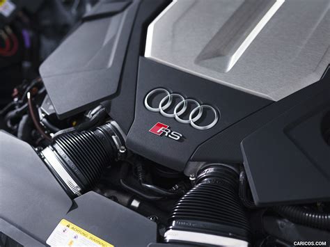 2020 Audi RS 6 Avant (UK-Spec) - Engine | Wallpaper #110 | 1600x1200