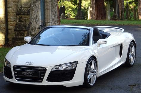 AUDI R8 V10 SPYDER S TRONIC