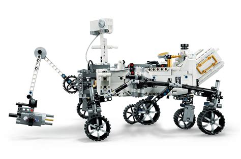 LEGO to roll out Mars rover Perseverance as new Technic set on August 1 | collectSPACE