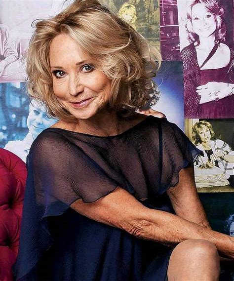 Felicity Kendal Biography, Felicity Kendal's Famous Quotes - QuotationOf . COM