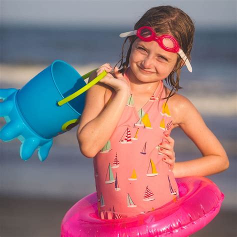 Best Beach Toys for the Whole Family - Don't Just Fly