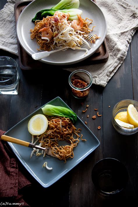 Kitchen notes: Bakmi Goreng (Indonesian Stir Fry Noodle)