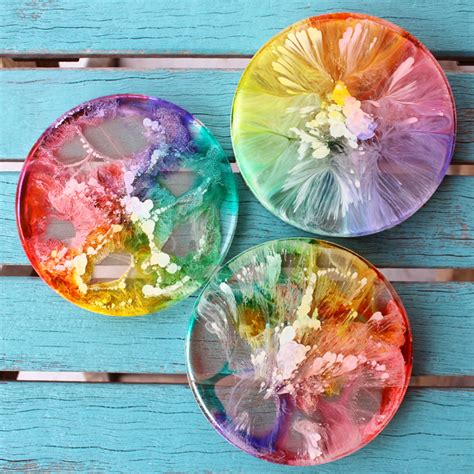 Stunning Alcohol Ink Crafts - Resin Crafts