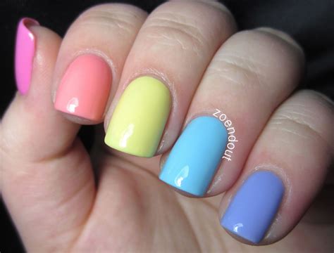 Zoendout Nails: Pastel Rainbow