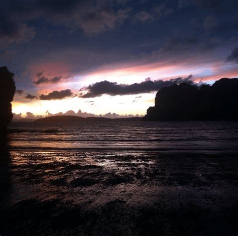 railay beach sunset | Where in the World is Nina?