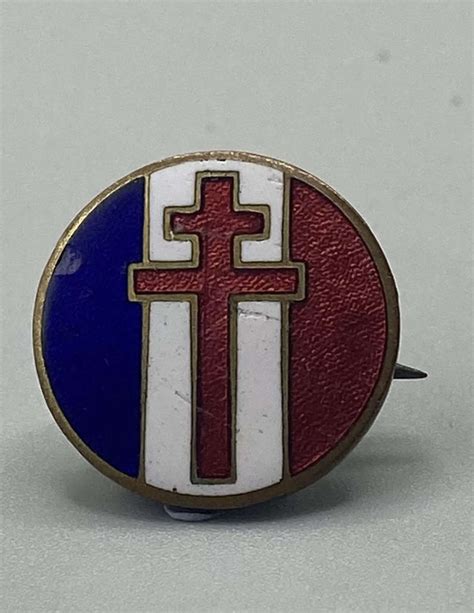 WW2 French Resistance Supporters Enamel And Brass Badge