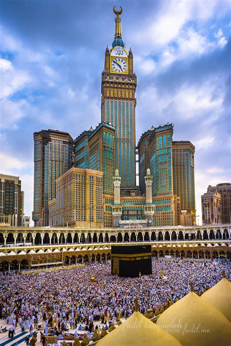 Kaabah Masjidil Al-Haram & Zam-zam Clock Tower, Mecca - a photo on Flickriver