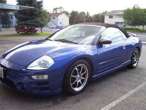 Mitsubishi Eclipse Spyder - Information and photos - MOMENTcar